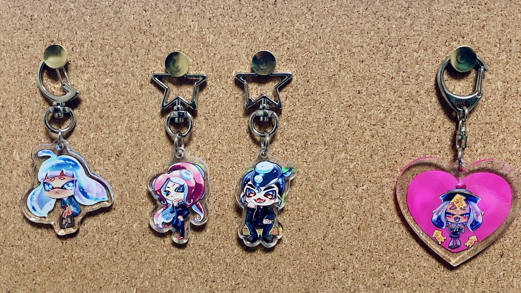 ぷみたちのアクキー 各4種類