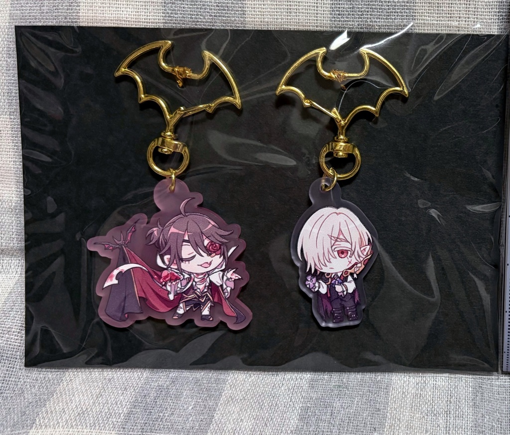 ハロウィン衣装囚墓アクリルキーホルダー