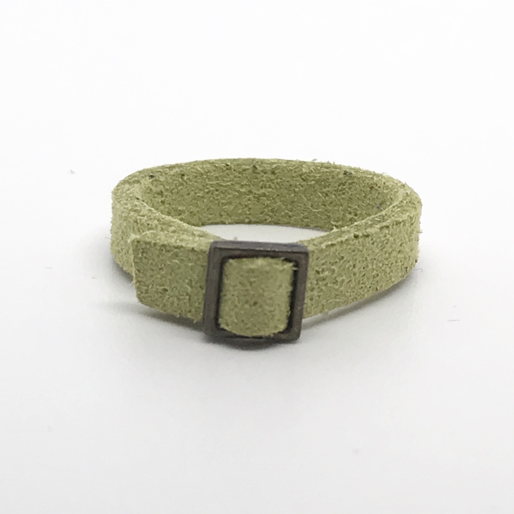 ＊オビツ11サイズ お洋服　単品　ベルト　スエード　うぐいす　四角バックル　＊