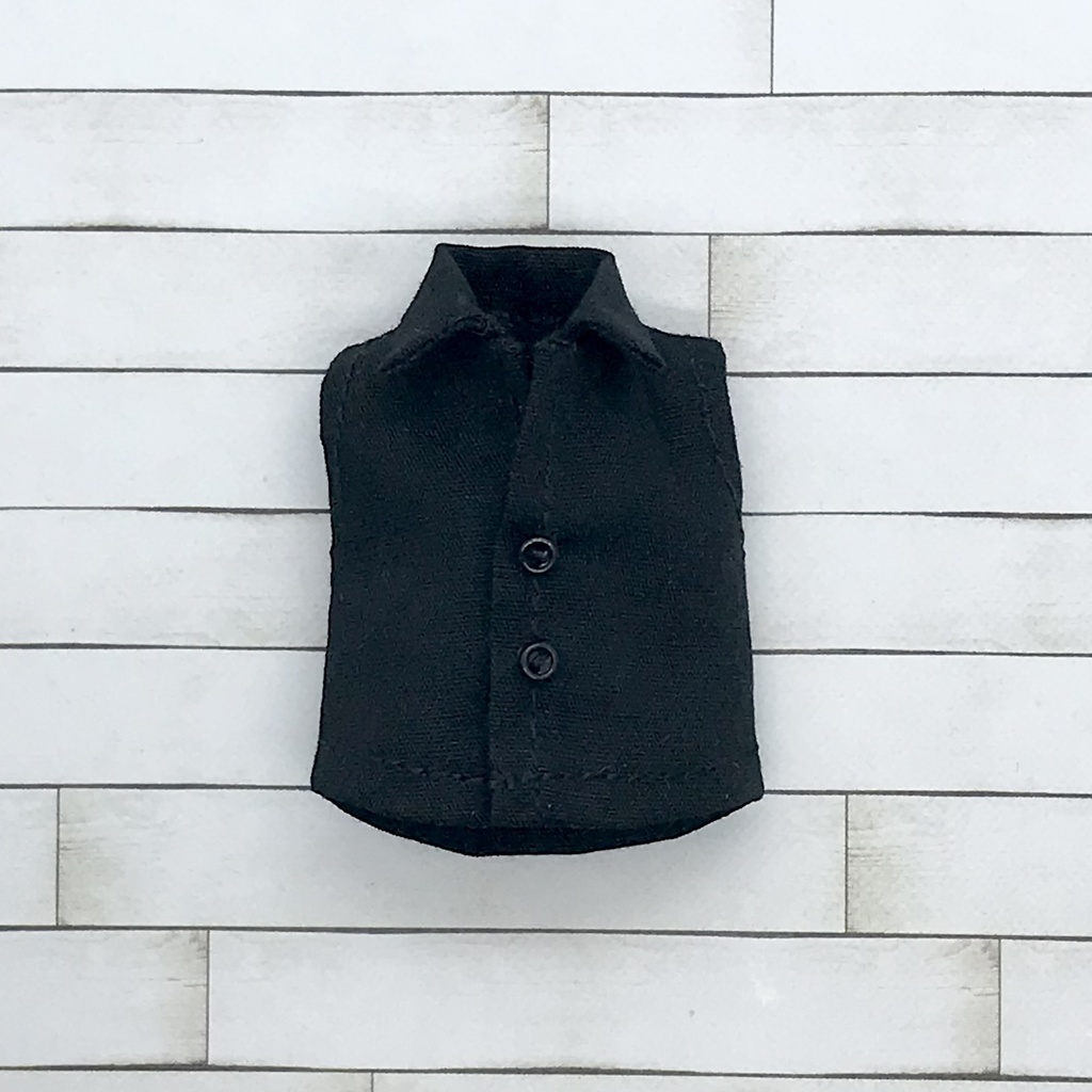 オビツ11サイズ お洋服  単品ノースリーブシャツ 黒