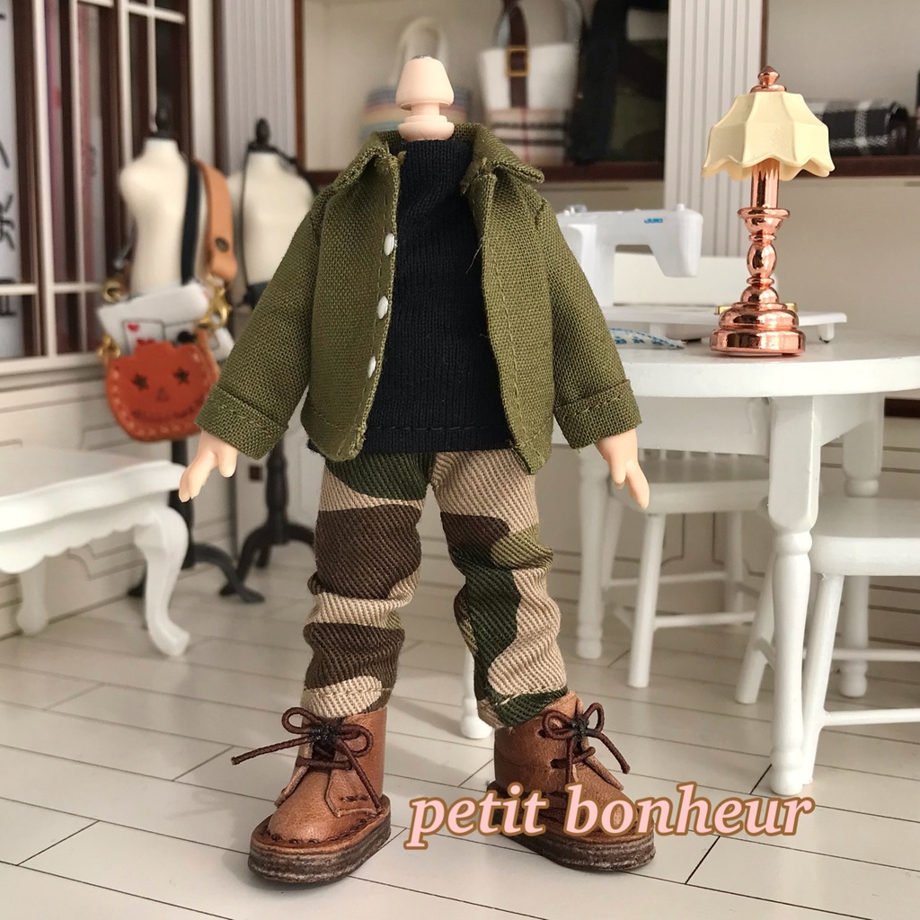 *オビツ11サイズ お洋服 単品 パンツ 迷彩 ライトカラー*
