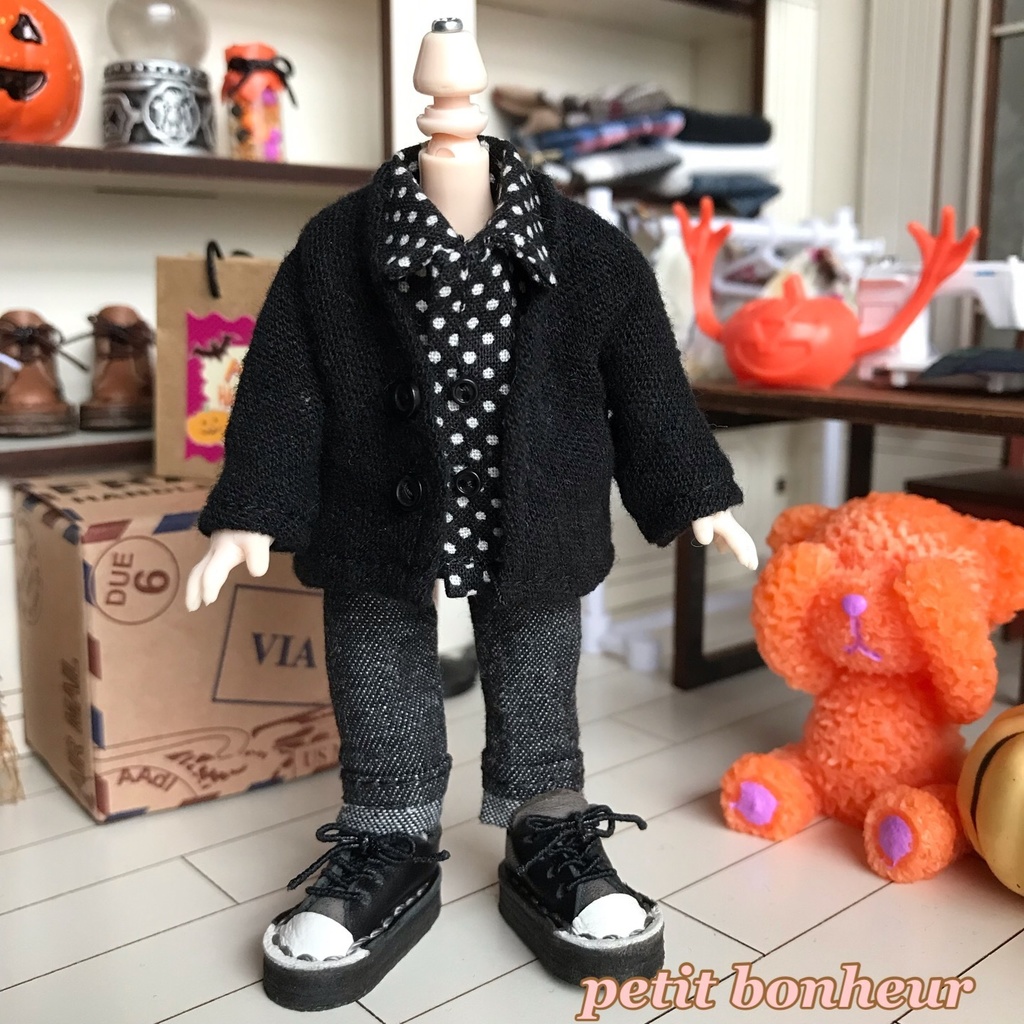＊オビツ11サイズ お洋服　単品　デニム　黒　ロールアップタイプ＊