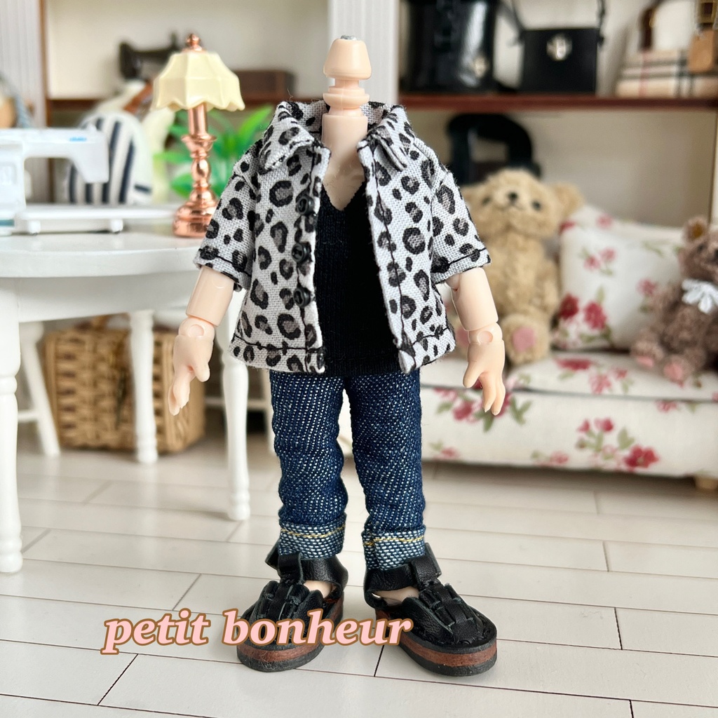 ＊オビツ11サイズ お洋服　単品　デニム　紺　ロールアップタイプ＊