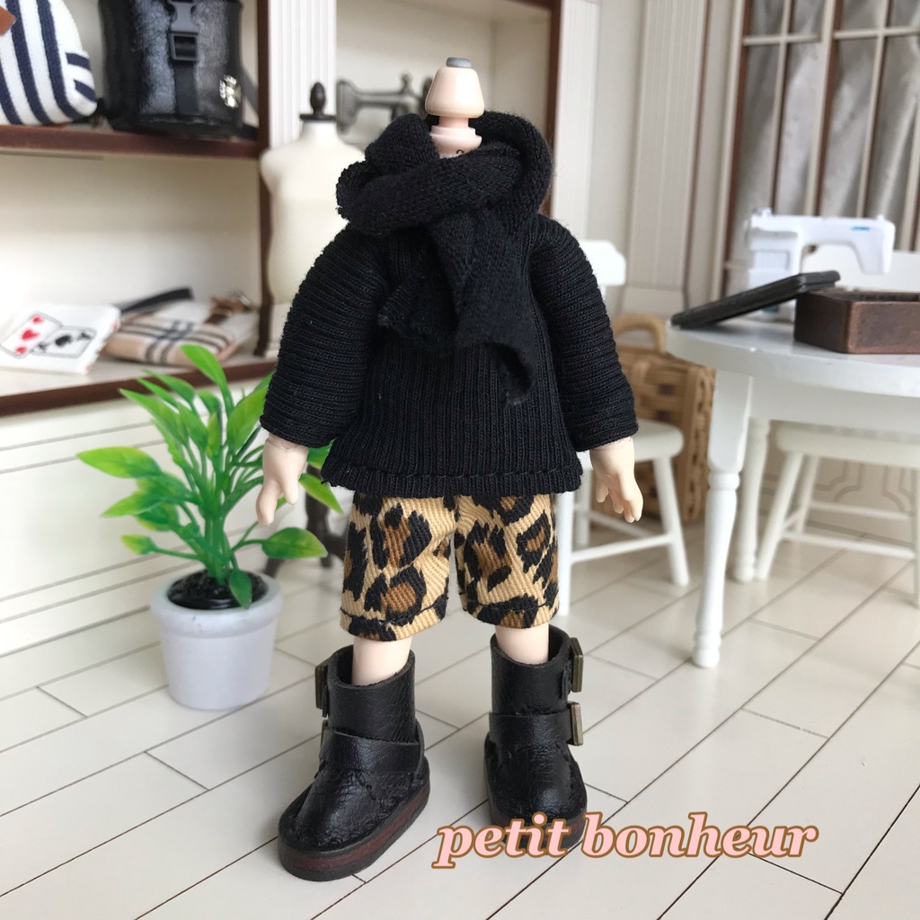*オビツ11サイズ お洋服 単品 パンツ ヒョウ柄 ハーフ丈*