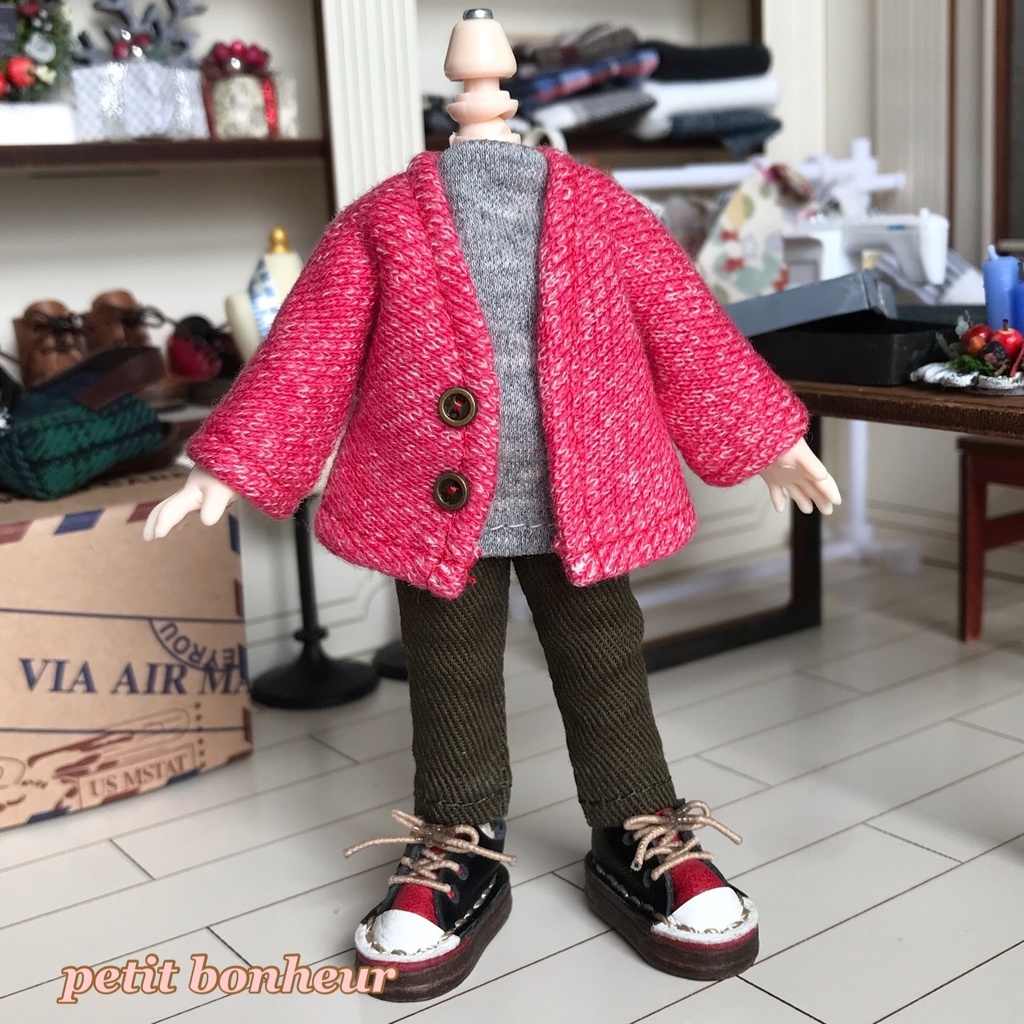 ＊オビツ11サイズ お洋服　単品　パンツ　ダークオリーブグリーン＊
