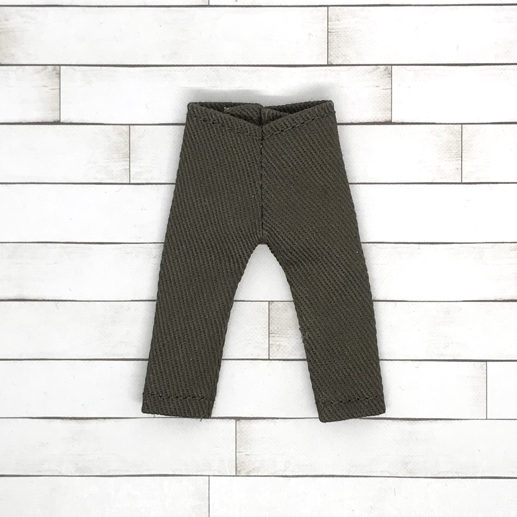＊オビツ11サイズ お洋服　単品　パンツ　ダークオリーブグリーン＊