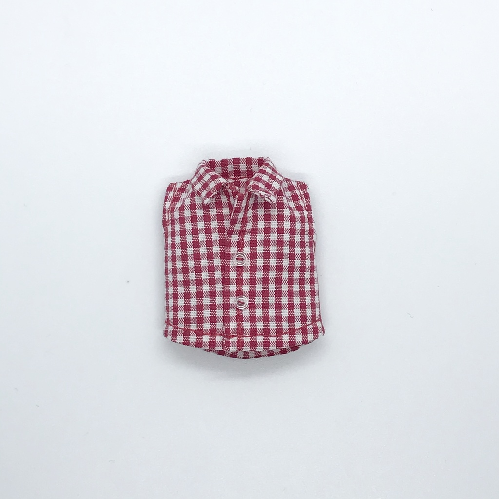 オビツ11サイズ お洋服　単品ノースリーブシャツ　赤ギンガム（小）