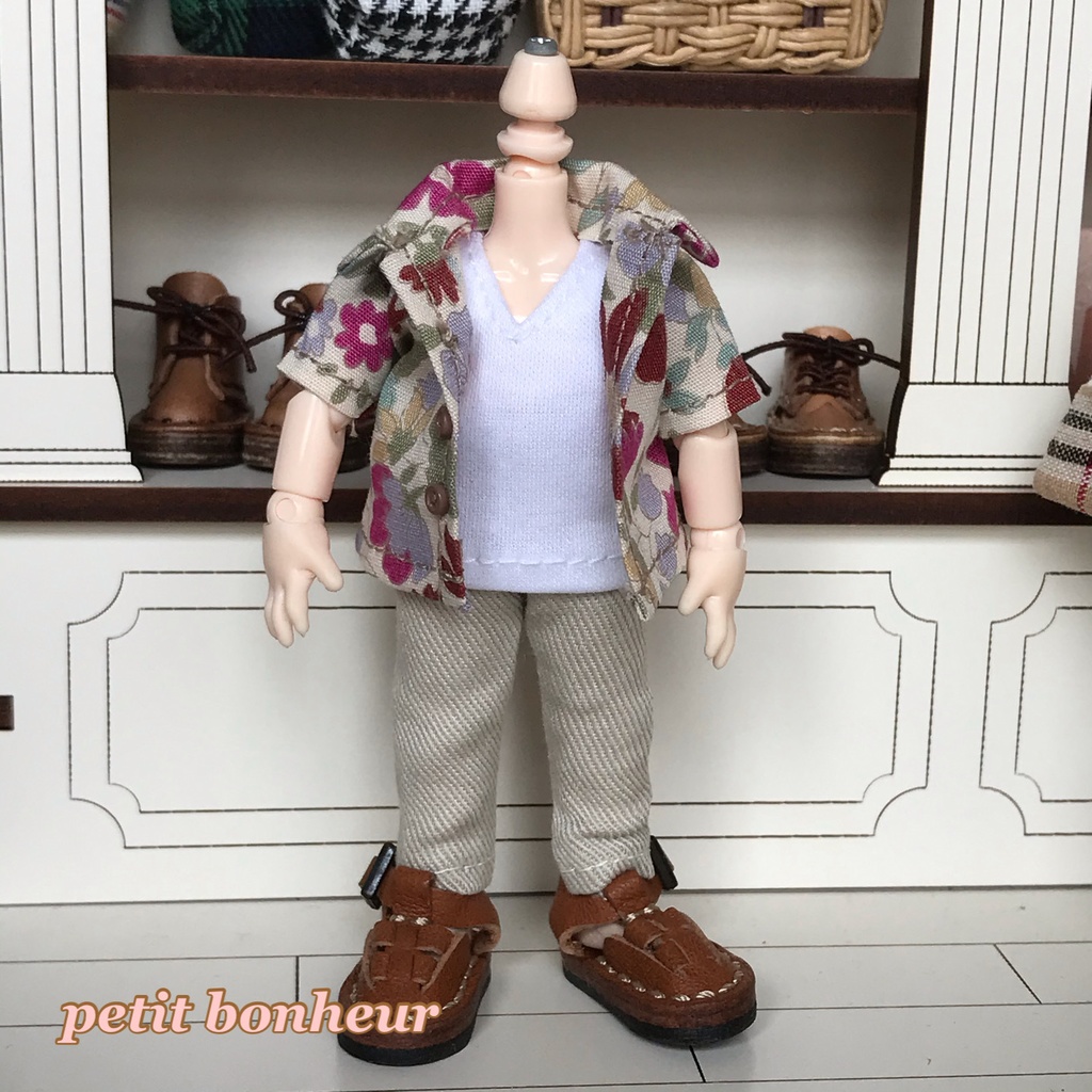 ＊オビツ11サイズ お洋服　単品　半袖シャツ　花柄　アースカラー　前開き＊