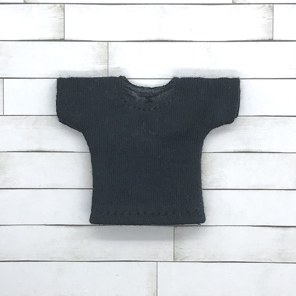 ＊オビツ11サイズ お洋服　単品　半袖Ｔシャツ　黒　丸首＊
