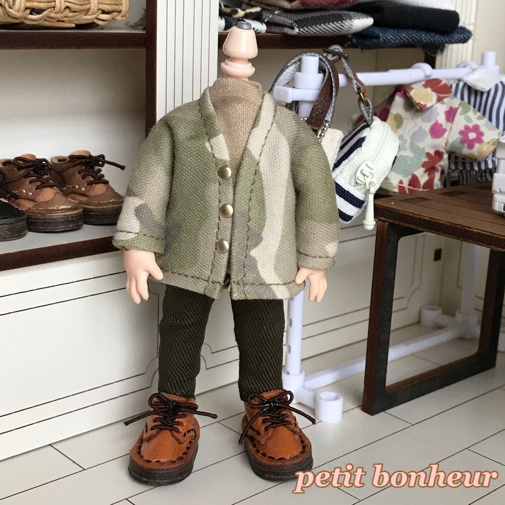 *オビツ11サイズ お洋服 単品 カーディガン 迷彩*