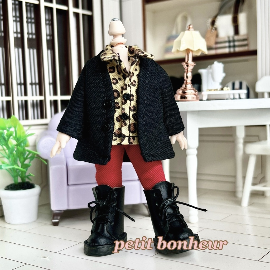 ＊オビツ11サイズ お洋服　単品　パンツ　赤＊
