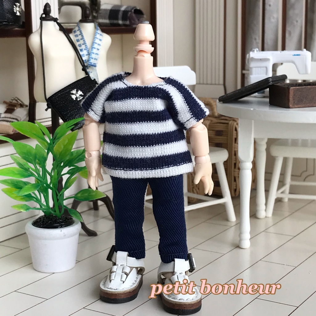 ＊オビツ11サイズ お洋服　単品　ニット半袖Ｔシャツ　黒×グレーボーダー　丸首＊