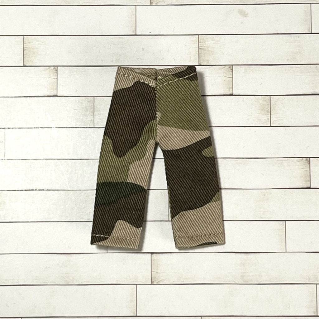 ＊オビツ11サイズ お洋服　単品　パンツ　迷彩　ライトカラー　ワイドタイプ＊