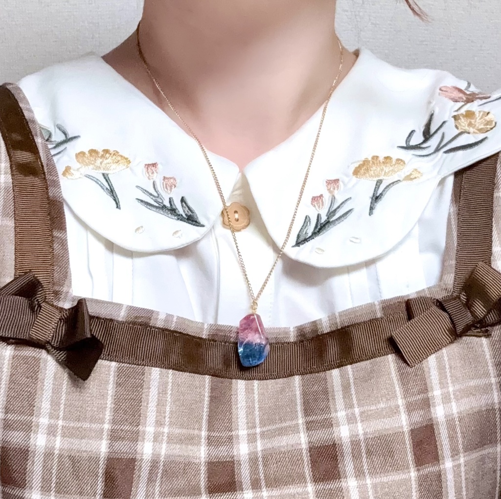 リコリス ネックレス