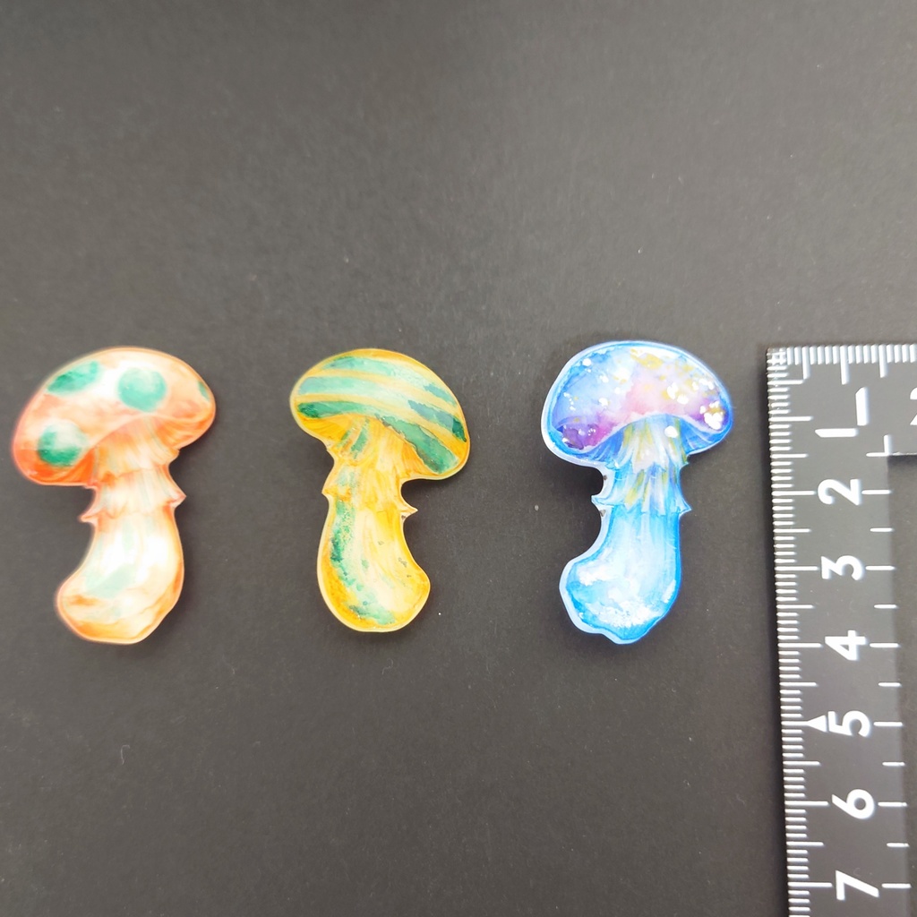 きのこ🍄プラバンブローチ