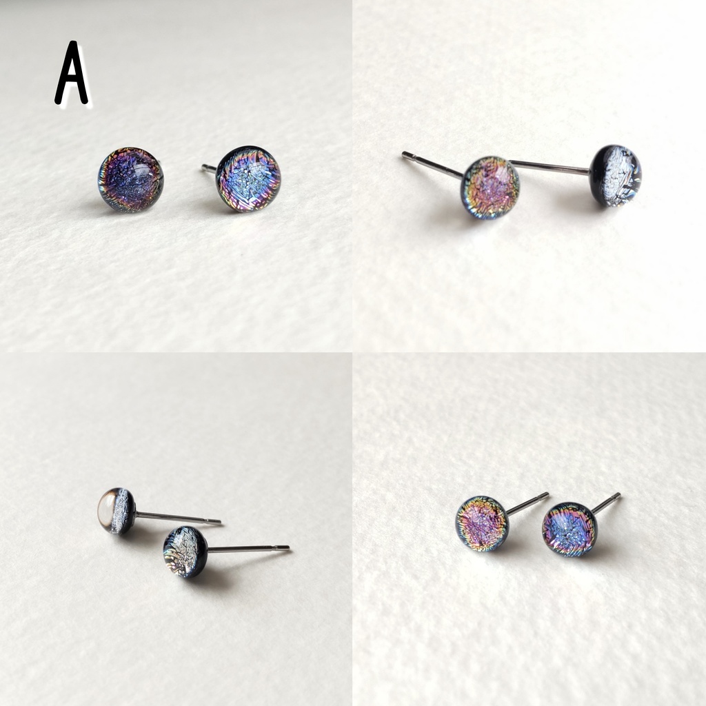 キラキラ光るガラスナギットのミニピアス 1ペア