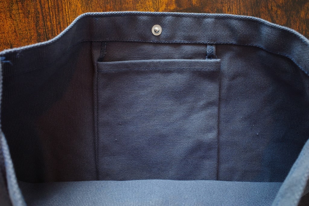 くじらのサコッシュ(紺)