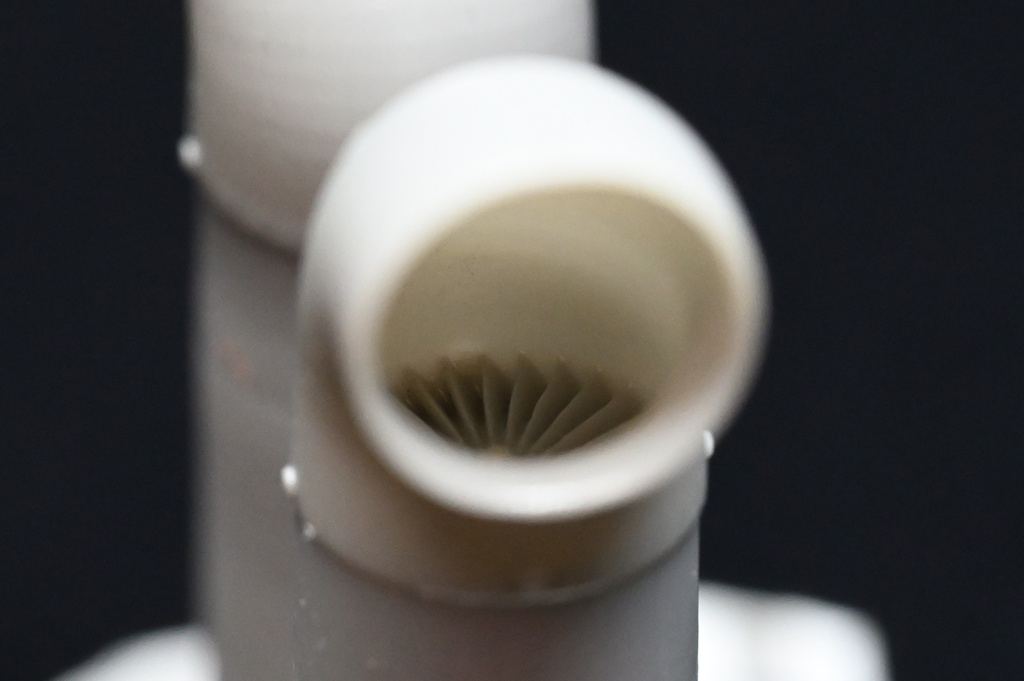 1/35スケール 横向き消炎排気管