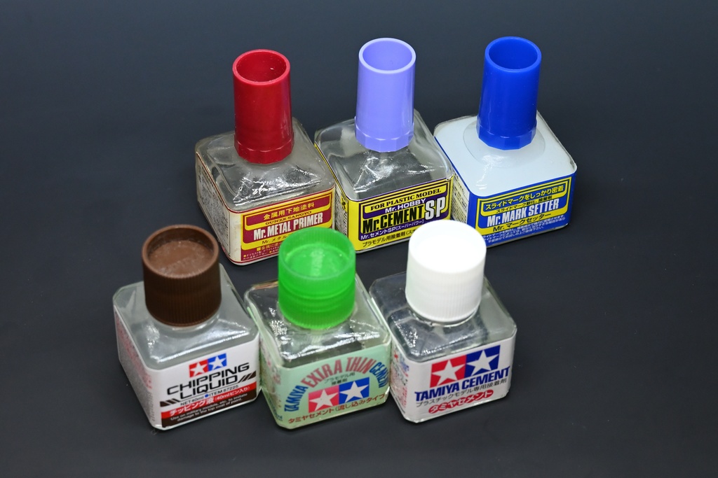 タミヤ・クレオス用 接着剤スタンド