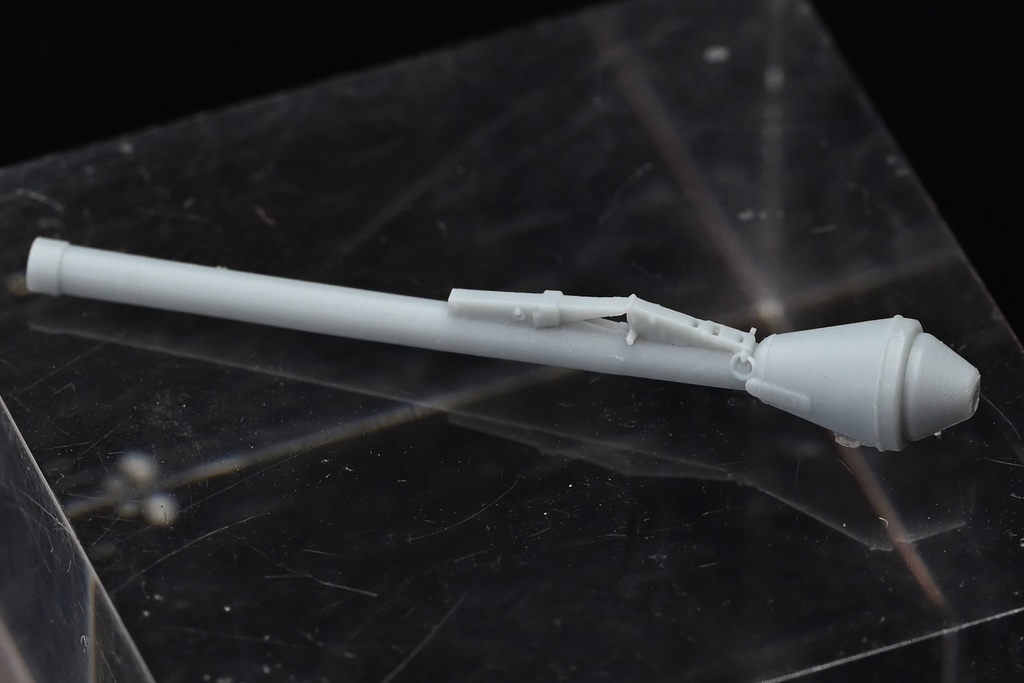 1/35スケール PanzerFaust100