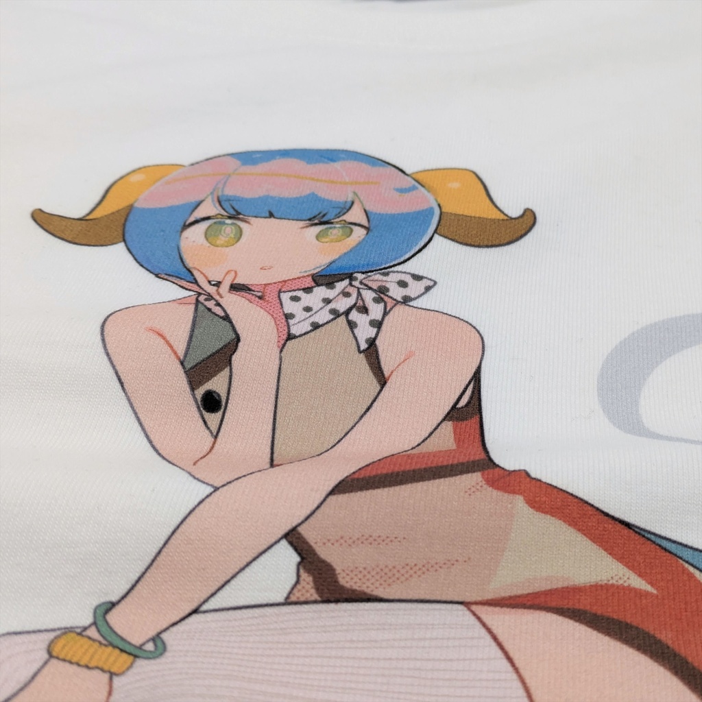 Qwertic-Chan T-shirt: Hassan