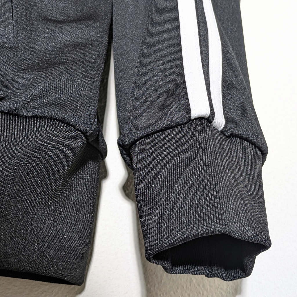 ピーキーハイカーズ ロゴジャージ (ジャケット 通常版 黒)