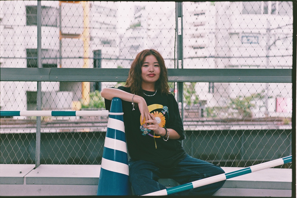 Qwertic Logo T-Shirt: あんころもちこ先生