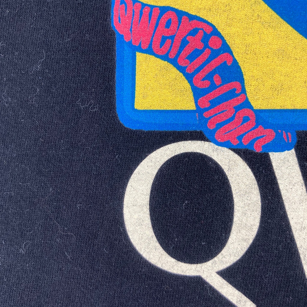 Qwertic Chan T-Shirt: あんころもちこ先生 Black