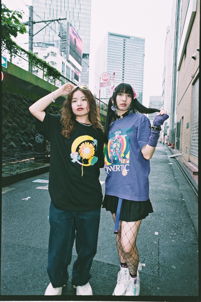 Qwertic Chan T-Shirt: あんころもちこ先生 Purple