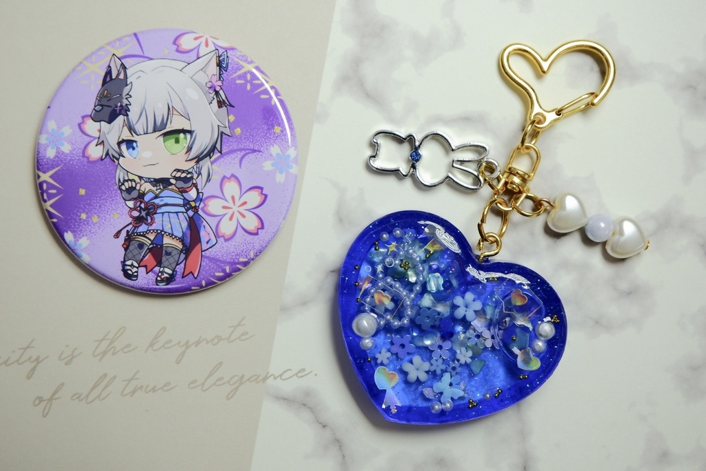 手作りレジンキーホルダー(ハート型)