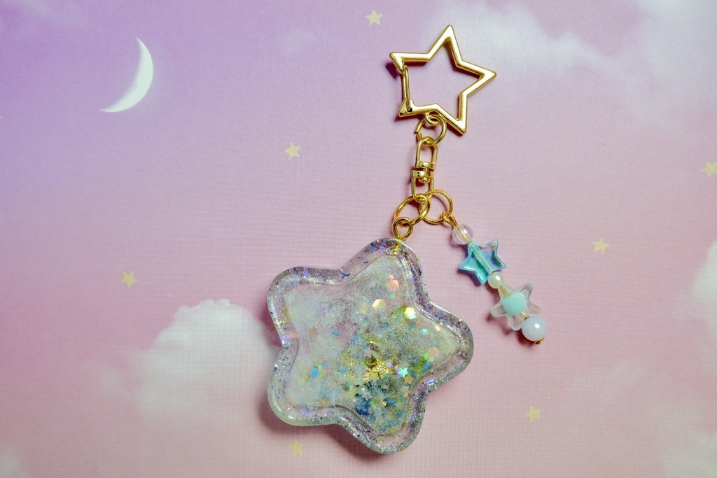 手作りレジンキーホルダー(星型)