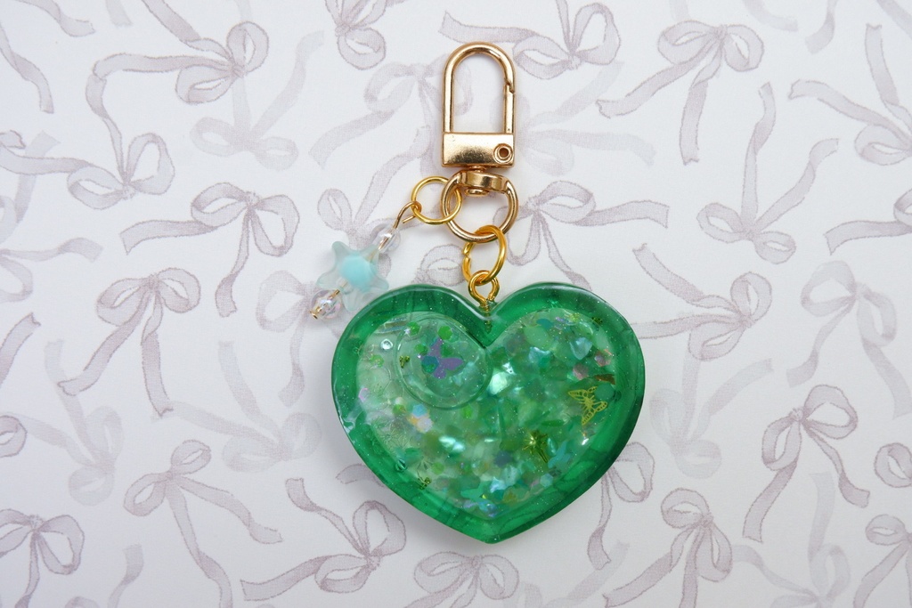 ワンピース風手作りレジンキーホルダー(ゾロ)