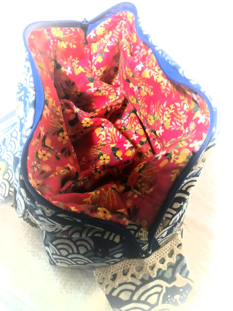 イベント即売会釣り銭管理ポーチ【青海波と猫ちゃん】