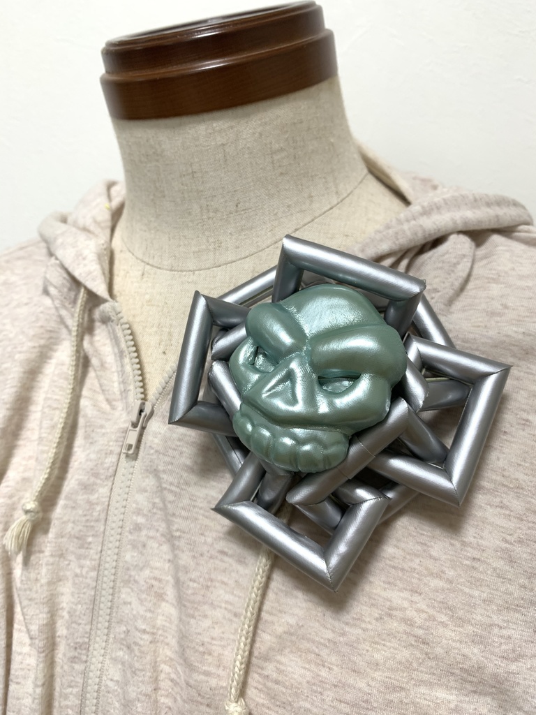 カオル風・ドクロブローチ