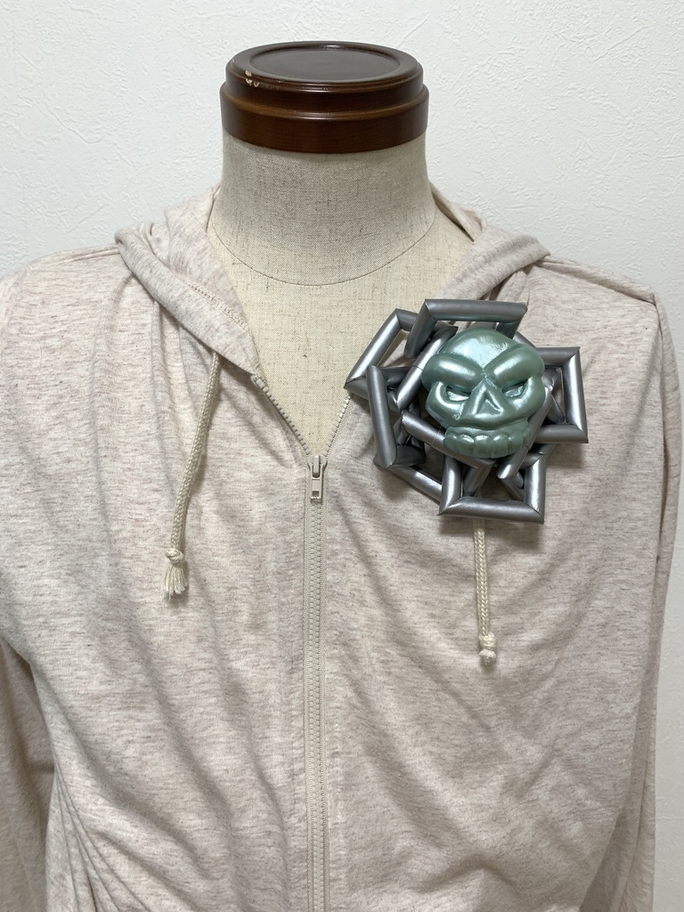 カオル風・ドクロブローチ