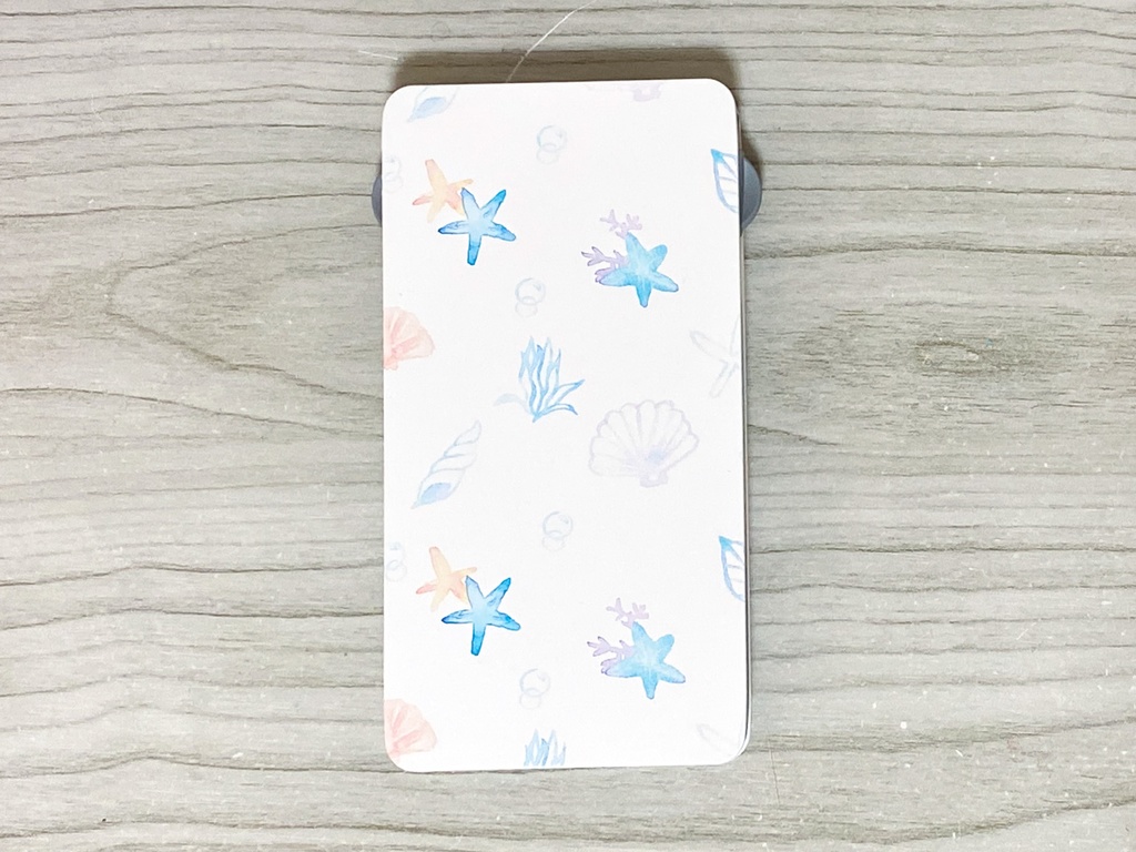 海辺のモバイルバッテリー＊Qi対応