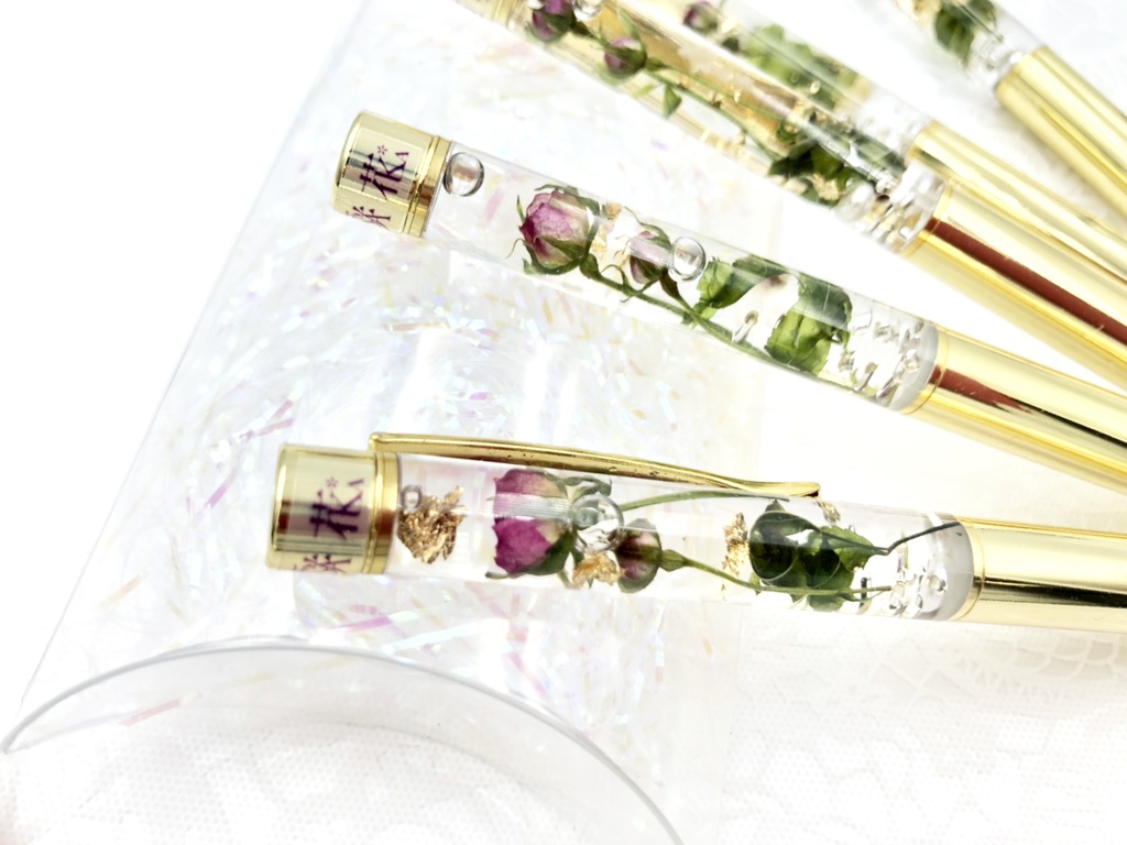 亜咲花の手作りハーバリウムボールペン(ゴールド)
