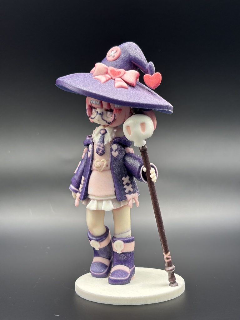 夏森轄さん【クロリネ】※限定サイン入りキャラカード付