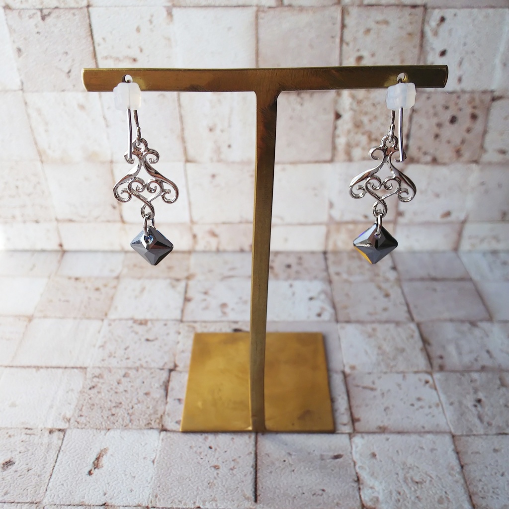 【ピアス/イヤリング】アシリパイメージピアス/イヤリング