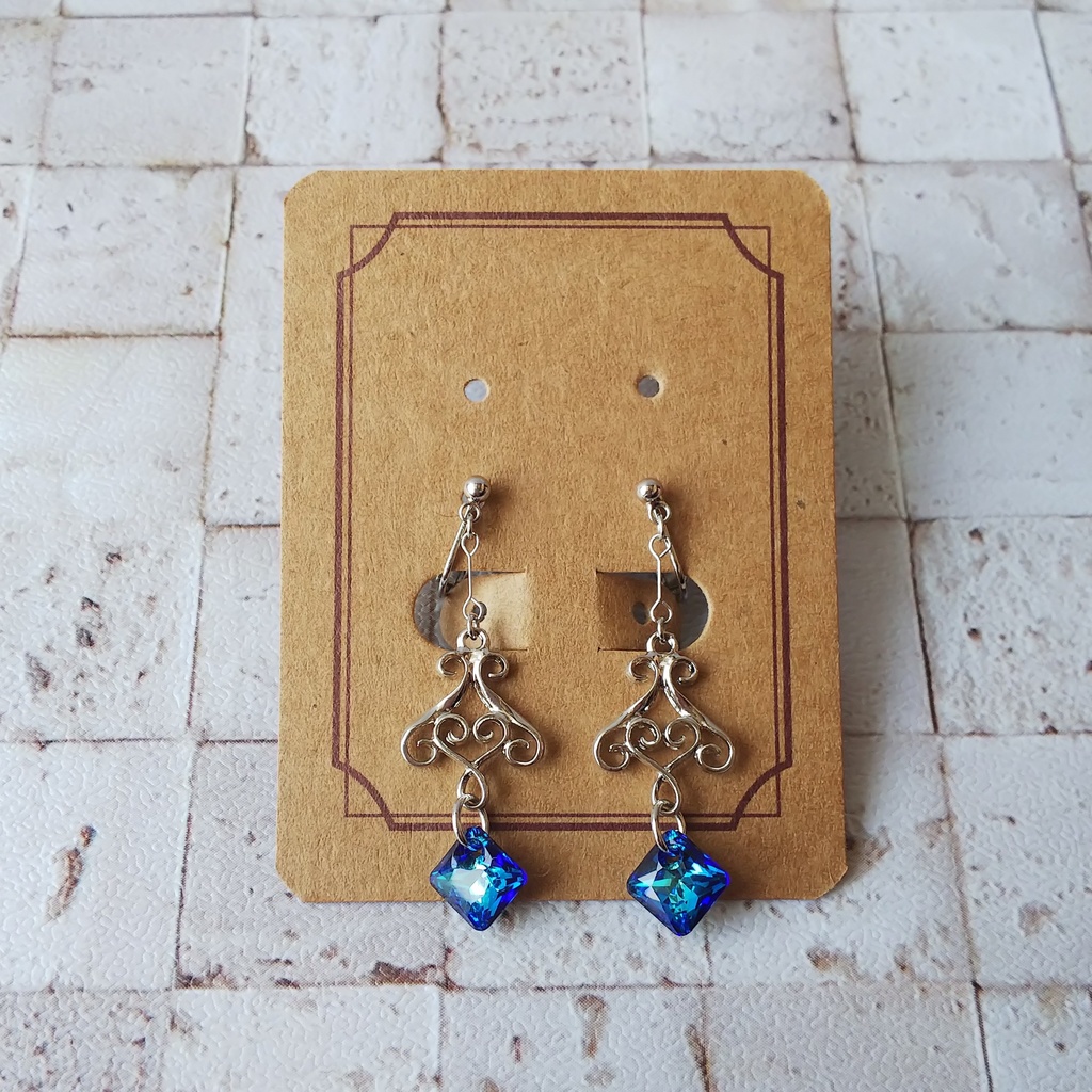 【ピアス/イヤリング】アシリパイメージピアス/イヤリング