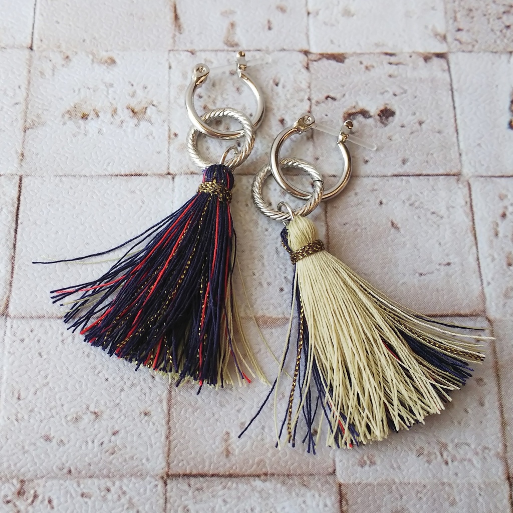 尾形タッセルストラップ/ピアス