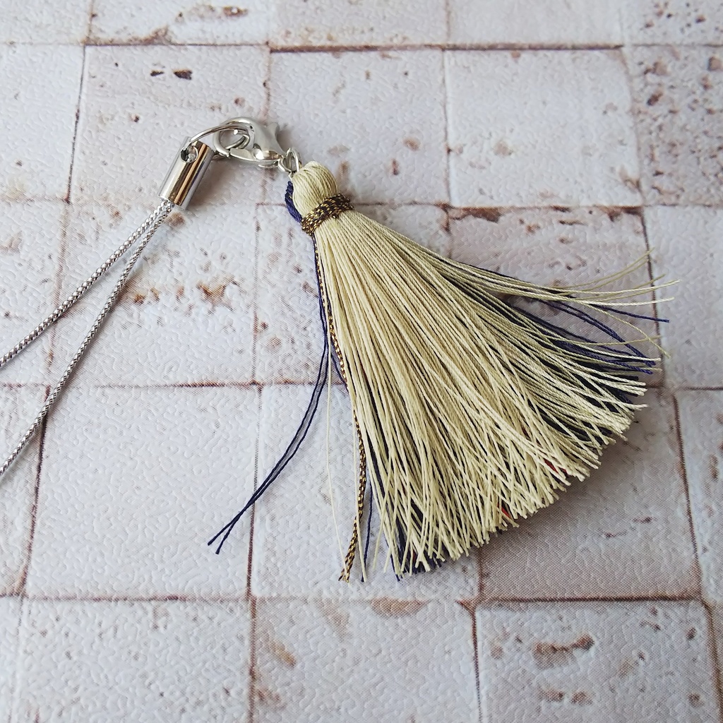 尾形タッセルストラップ/ピアス