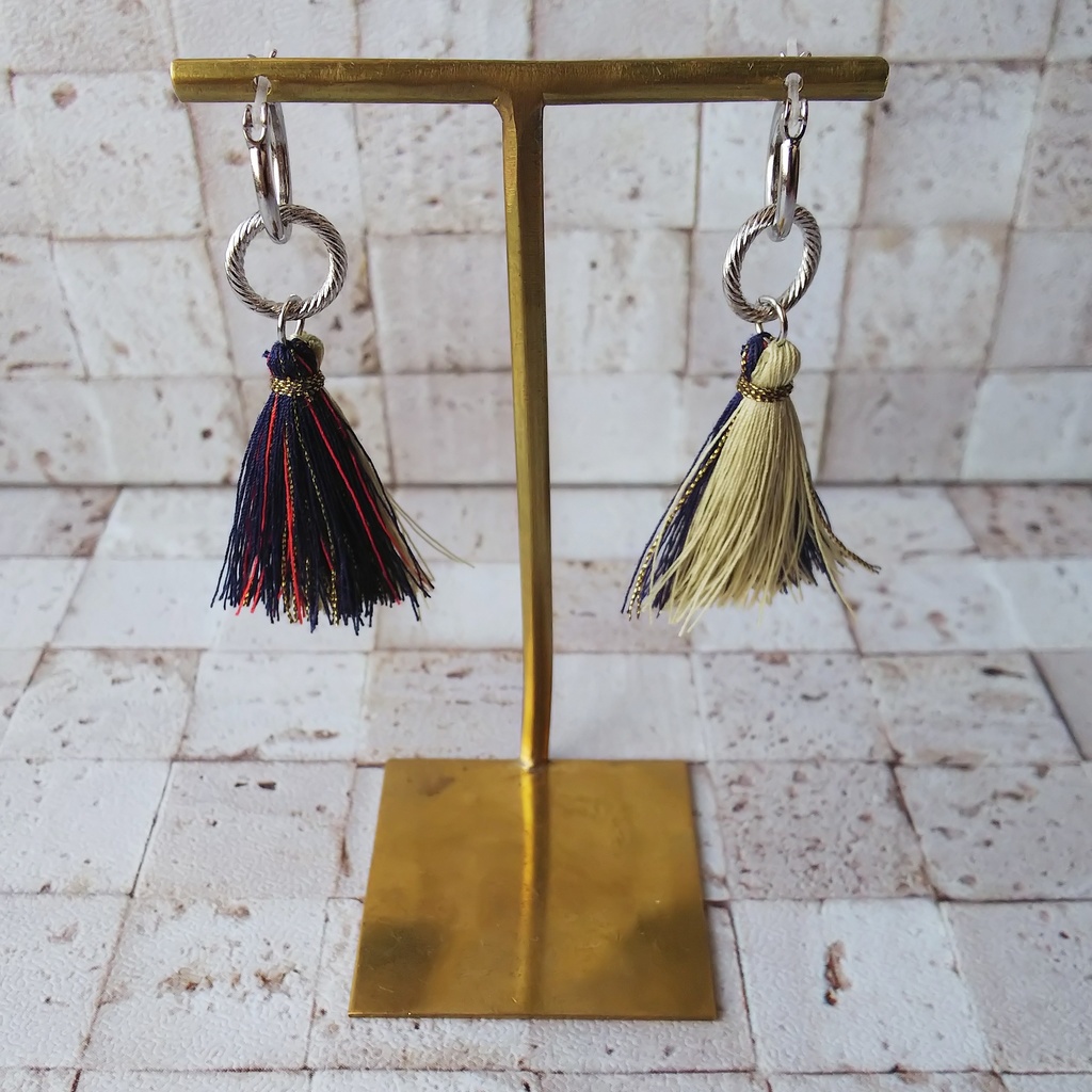 尾形タッセルストラップ/ピアス