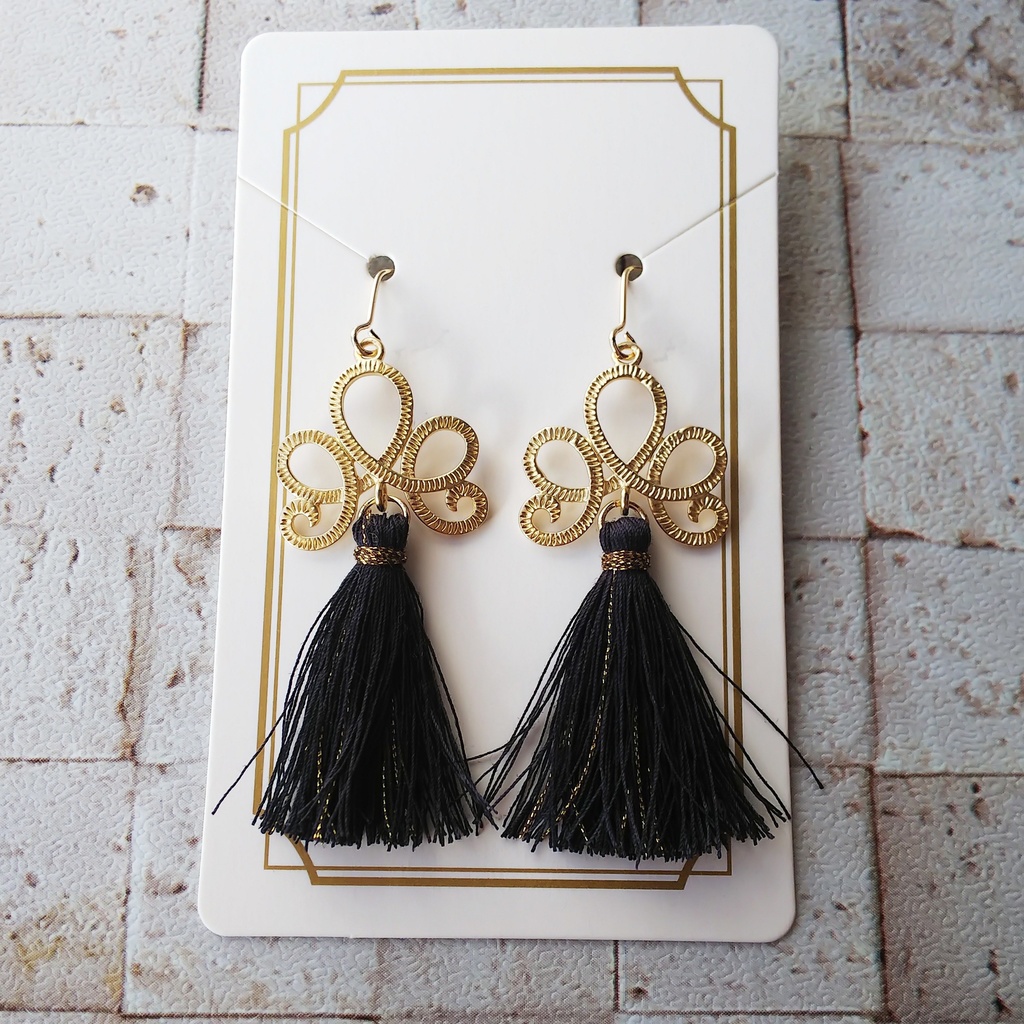 【ver.濃紺】肋骨服タッセルピアス