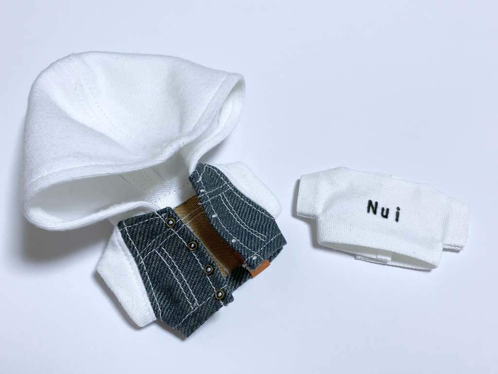 デニムパーカー