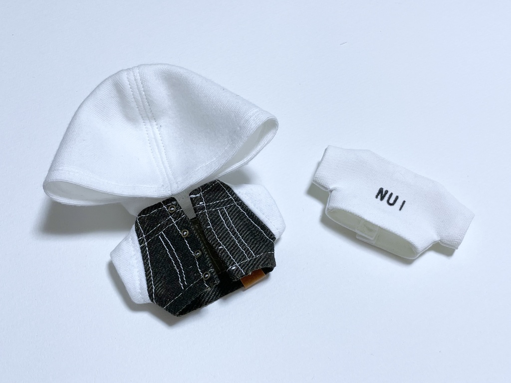 デニムパーカー