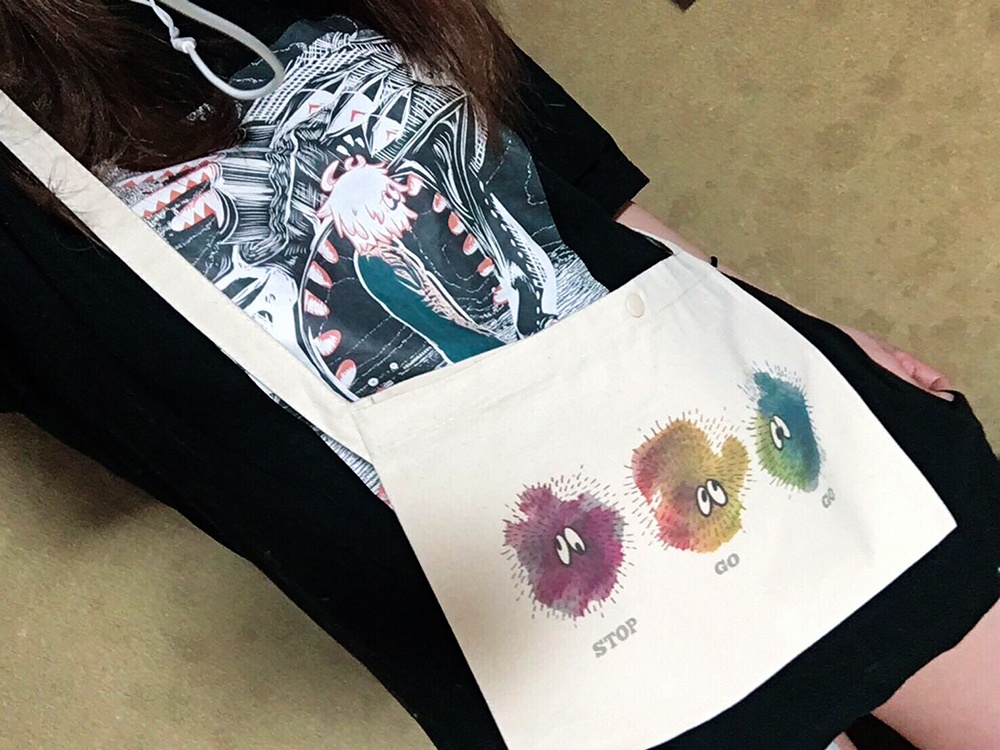 Lightsサコッシュ