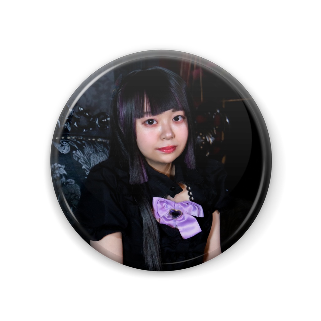 黒美みる缶バッジ57㎜