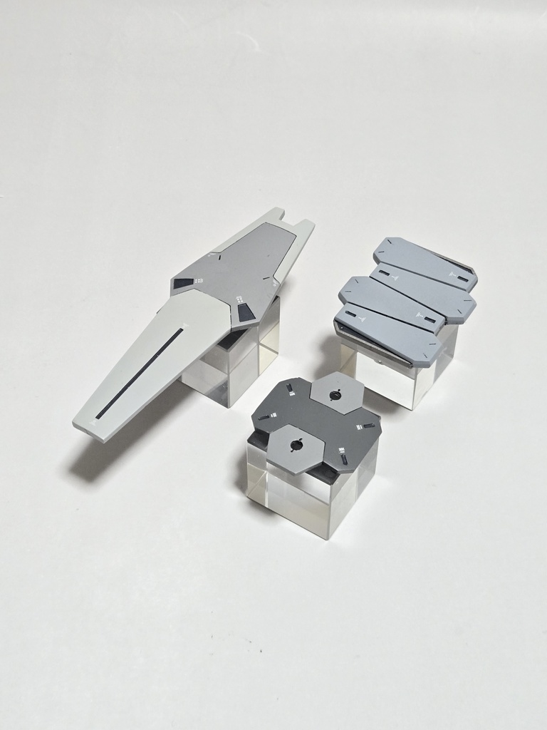 ミドルシールド