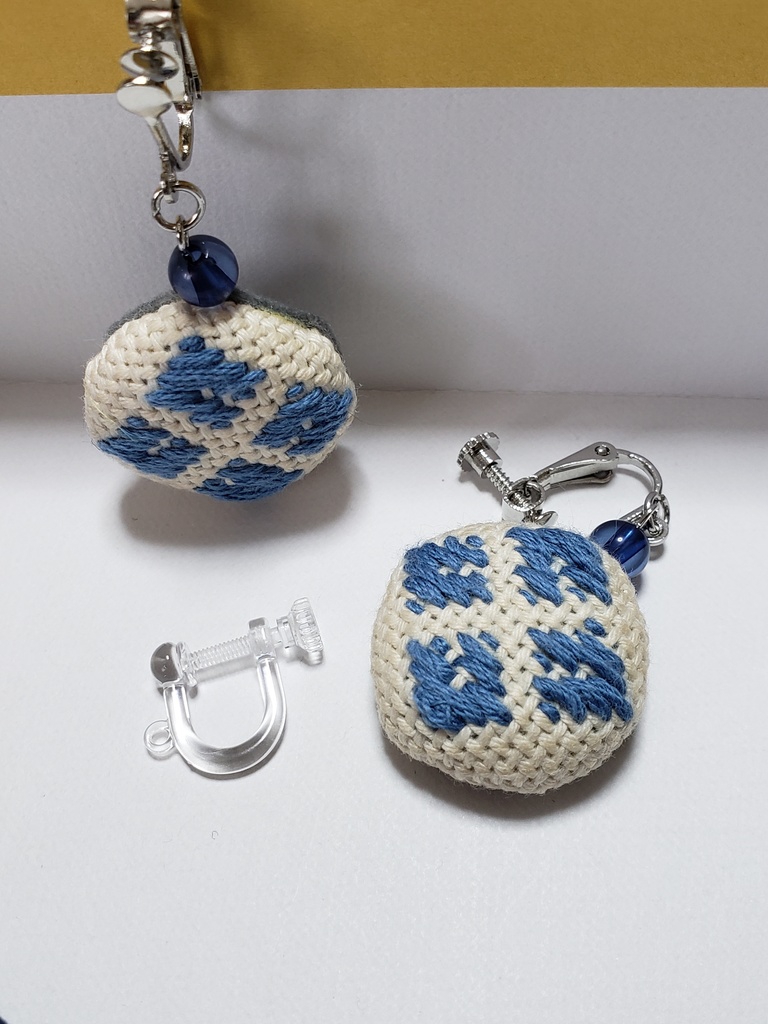 こぎん刺し タイツこごり ゆらりイヤリング 青系